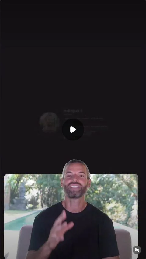 Matt Gray explaining his method in a video inset below a dark presentation area.